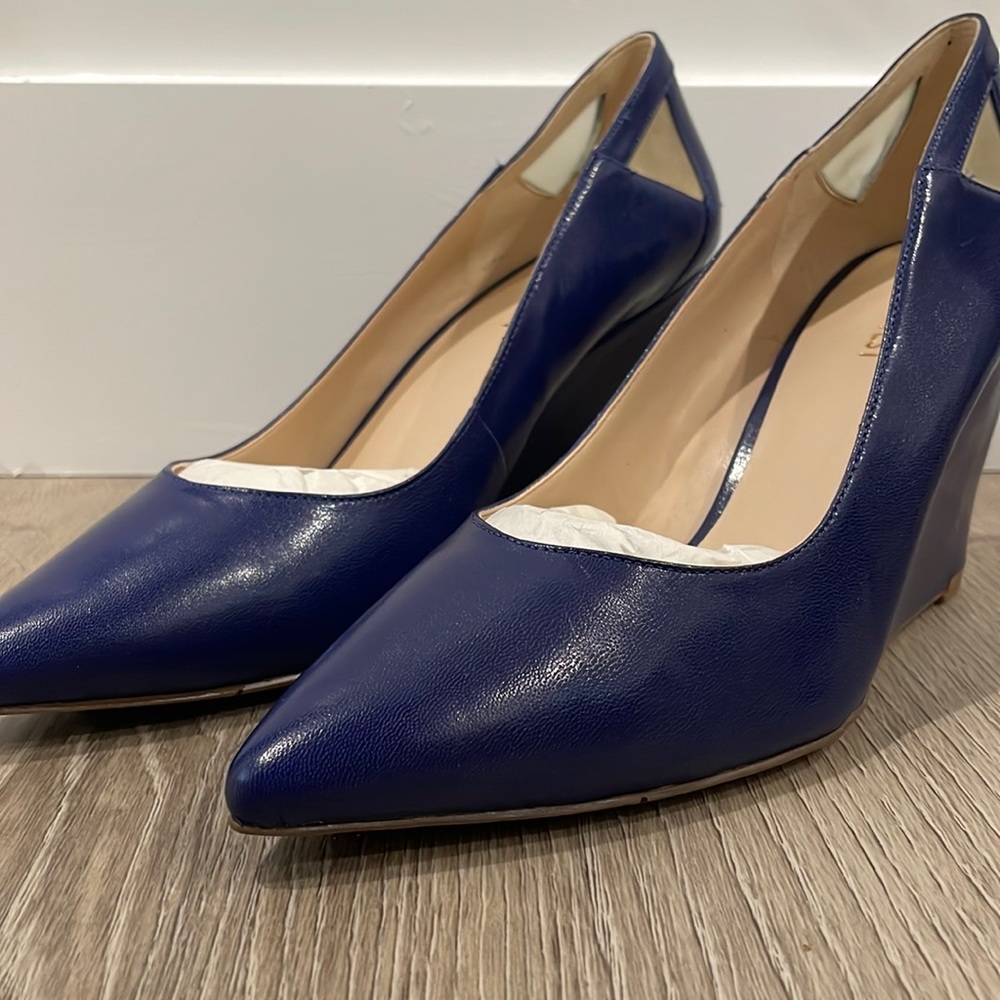 NEW Nine West Royal blue wedge heels.